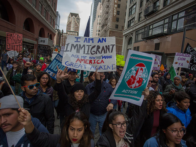 Texas Governor Just Signed Strict Anti-Sanctuary City Legislation