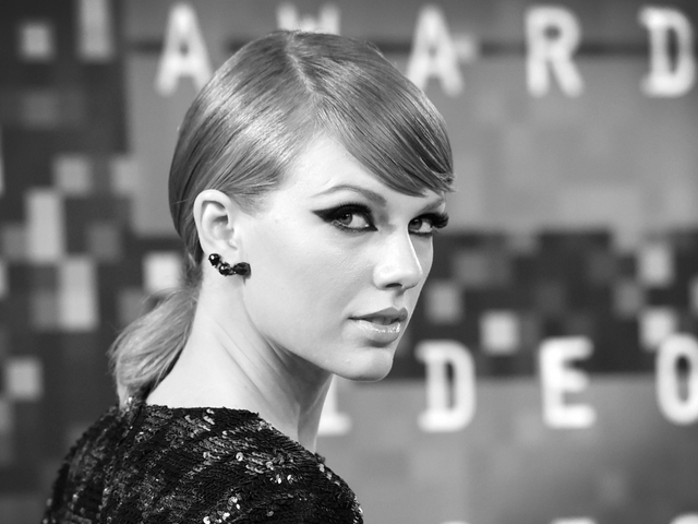 Taylor Swift Groping Case See The 35 Questions Jurors Had To Answer Wkbw Com Buffalo Ny Taylor Swift Groping Case See The 35 Questions Jurors Had To Answer Wkbw Com Buffalo Ny